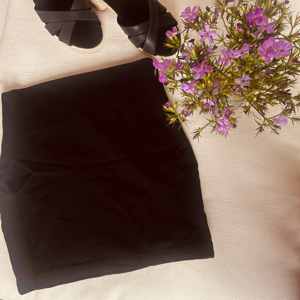 Windsor Black Mini Skirt